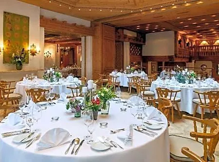 Hotel Zur Tenne 4*