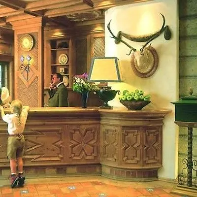 Zur Tenne 호텔 키츠부헬